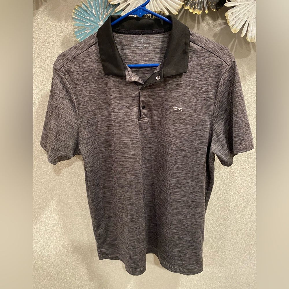 Calvin Klein polo. Size M